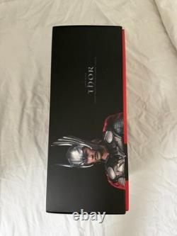 Marvel THOR 1/6th Limited Edition Collectible Figurine Hot Toys MMS146