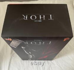 Marvel THOR 1/6th Limited Edition Collectible Figurine Hot Toys MMS146