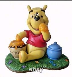 Master Replicas Disney Winnie the Pooh Limited Edition Figurine 0139/3000 Rare Master Replicas Disney Winnie the Pooh Limited Edition Figurine 0139/3000 Rare