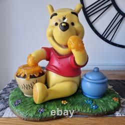 Master Replicas Disney Winnie the Pooh Limited Edition Figurine 0139/3000 Rare