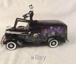 NIGHTMARE BEFORE CHRISTMAS Jack On A Hearse Sculpture Figurine Limited Edition