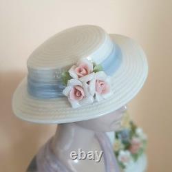 Nadal Porcelain Figurine The Duchess 2118 Limited Edition Lladro Nao Ceramic art