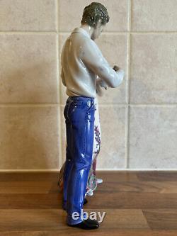 Old Tupton Ware Figurine First Born Limited Edition Dates 2011 Model No TW1109LE