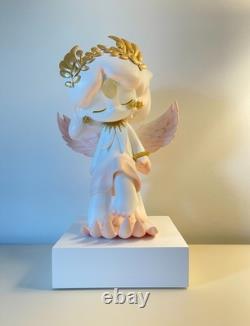 POP MART Azura Silent Prayer 200% Figurine Limited Edition POP MART Azura Silent Prayer 200% Figurine Limited Edition