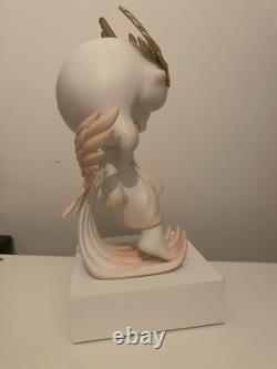 POP MART Azura Silent Prayer 200% Figurine Limited Edition