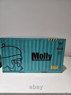 POP MART MOLLY Mint Car Car 200% Figurine Limited Edition