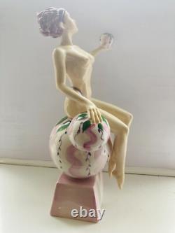 Peggy Davies /Kevin Francis Erotic nude Limited Edition Figurine'Isadora