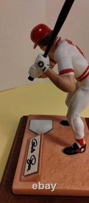 Pete Rose Gartlan Limited Edition Figurine Autographed Signed Statue 1052/4192