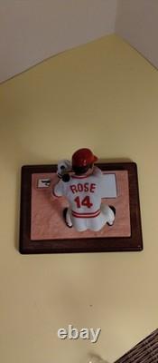 Pete Rose Gartlan Limited Edition Figurine Autographed Signed Statue 1052/4192