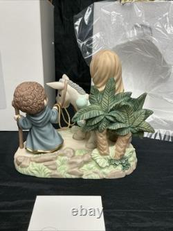 Precious Moments Peace On Earth Bisque Porcelain Limited Edition Figurine 241031