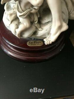 REDUCED! Giuseppe Armani Figurine La Pieta #802-C Limited Edition