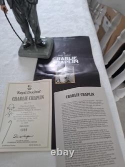 ROYAL DOULTON Figurine Charlie Chaplin excelllent condition, limited edition