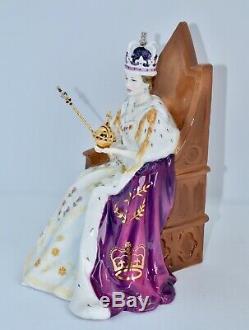 Rare Royal Doulton QUEEN ELIZABETH II CORONATION Figurine HN4476 Limited Edition