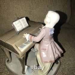 Retired Lladro Figurine Young Mozart #5915 Limited Edition 1088/2500 Signed