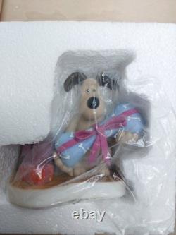 Robert Harrop Wallace and Gromit limited edition CHRISTMAS WRAPPED UP figurine