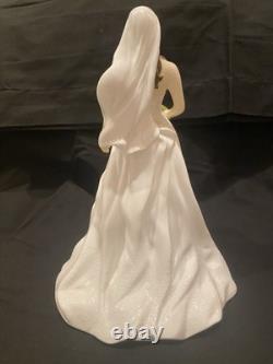 Royal Doulton Catherine Royal Wedding Day'' Limited Edition Figurine
