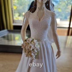 Royal Doulton Catherine Royal Wedding Figurine HN 5559 Limited Edition 2011