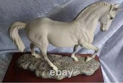 Royal Doulton DA243 The Lipizzaner Limited Edition