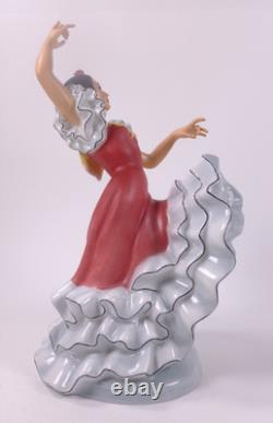 Royal Doulton Dancers Of The World Spanish Flamenco Dancer Hn2831