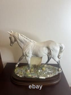 Royal Doulton Desert Orchid DA134 Horse Figurine Ltd Ed #1866/7500+Certificate