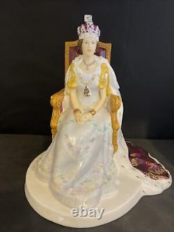 Royal Doulton Diamond Jubilee Queen Elizabeth II Limited Edition HN5582