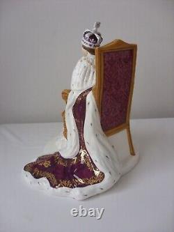 Royal Doulton Diamond Jubilee Queen Elizabeth II Limited Edition HN5582 Boxed