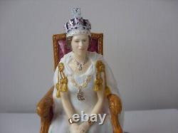 Royal Doulton Diamond Jubilee Queen Elizabeth II Limited Edition HN5582 Boxed