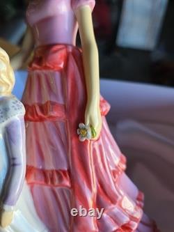 Royal Doulton FAMILY OUTING Limited Edition Figurine In Box HN5789