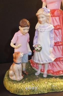 Royal Doulton Family Outing HN 5789 New Limited Edition of 1000