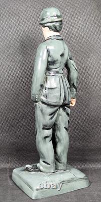 Royal Doulton Figure CHARLIE CHAPLIN No HN2771 Ltd Edn Ht 23cm 1989