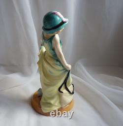 Royal Doulton Figurine Dressing Up HN 3300 + Limited Edition Certificate No 59