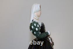 Royal Doulton Figurine Limited Edition Mary Queen of Scots HN3142