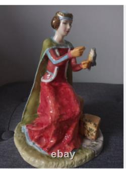 Royal Doulton Figurine Philippa Of Hainault Hn4066 rare limited edition of 5000