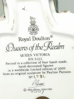 Royal Doulton Figurine QUEEN VICTORIA Limited Edition Queens of Realm HN 3125