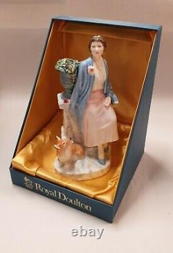 Royal Doulton Figurine Queen Elizabeth The Queen Mother HN3230 limited edition