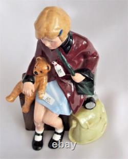 Royal Doulton Figurine The Girl Evacuee Hn 3203 Limited Edition 1988