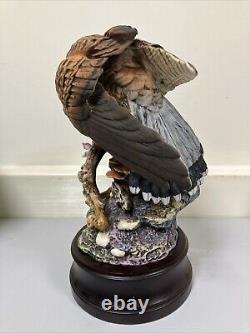 Royal Doulton Large Kestrel DA 144 Figurine Ornament Limited Edition 29cm Tall