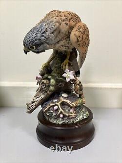 Royal Doulton Large Kestrel DA 144 Figurine Ornament Limited Edition 29cm Tall