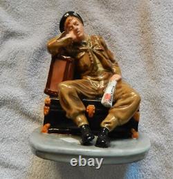 Royal Doulton Limited Edition Classics Figurine The Railway Sleeper HN4418