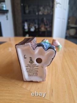 Royal Doulton Limited Edition Figurine the BOY EVACUEE HN3202 no 5737