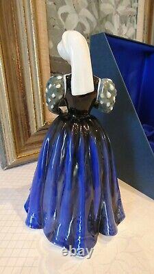 Royal Doulton Mary Queen of Scots Queens of the Realm Ltd Edt. SPECIAL