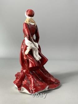 Royal Doulton Mistletoe & Wine Christmas Figurine HN 5399 Limited Edition C&W