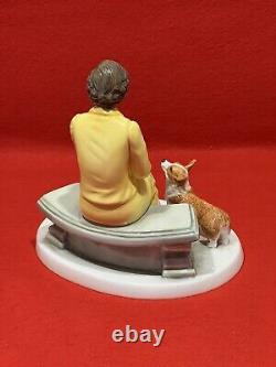 Royal Doulton Queen Elizabeth II At Home HN5807 Figure Limited Edition Rare