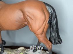 Royal Doulton RED RUM DA218 Limited Edition Horse Figurine J. G. Tongue 343/7500