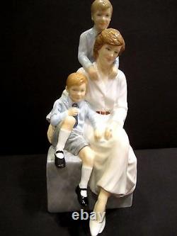 Royal Doulton Remembering Diana A Loving Mother Figurine HN 5857 Ltd Ed