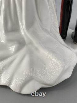 Royal Doulton Wedding Prince Harry & Meghan Duchess of Sussex HN5929 Bride Royal Doulton Wedding Prince Harry & Meghan Duchess of Sussex HN5929 Bride