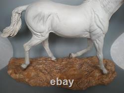 Royal Doulton'milton' Connoisseur Limited Edition Horse Figurine Da245