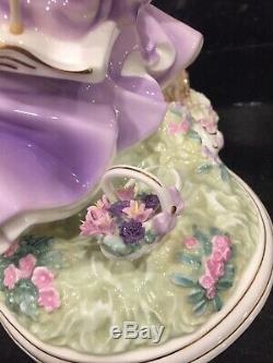 Royal Worcester Figurine SUMMER'S DREAM Limited Edition No. 36 of 4950