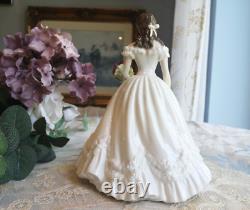 Royal Worcester Figurine of the Year 2000, 23cm. Limited edition. Excellent