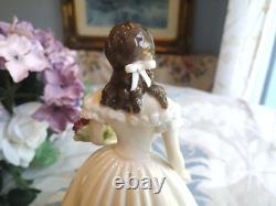 Royal Worcester Figurine of the Year 2000, 23cm. Limited edition. Excellent